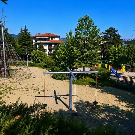 公寓 Santa Marina Village Sineva